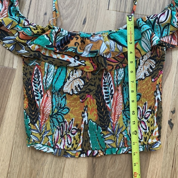 MILK & HONEY Top Juniors Size L Green Floral Print Smocked Shoulder Off Cropped - Picture 6 of 8